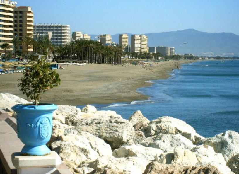 Apartamentos El Mar Azul 5 El Bajondillo Torremolinos Luaran gambar